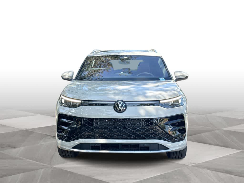 2026 Volkswagen Tiguan SEL R-Line Turbo