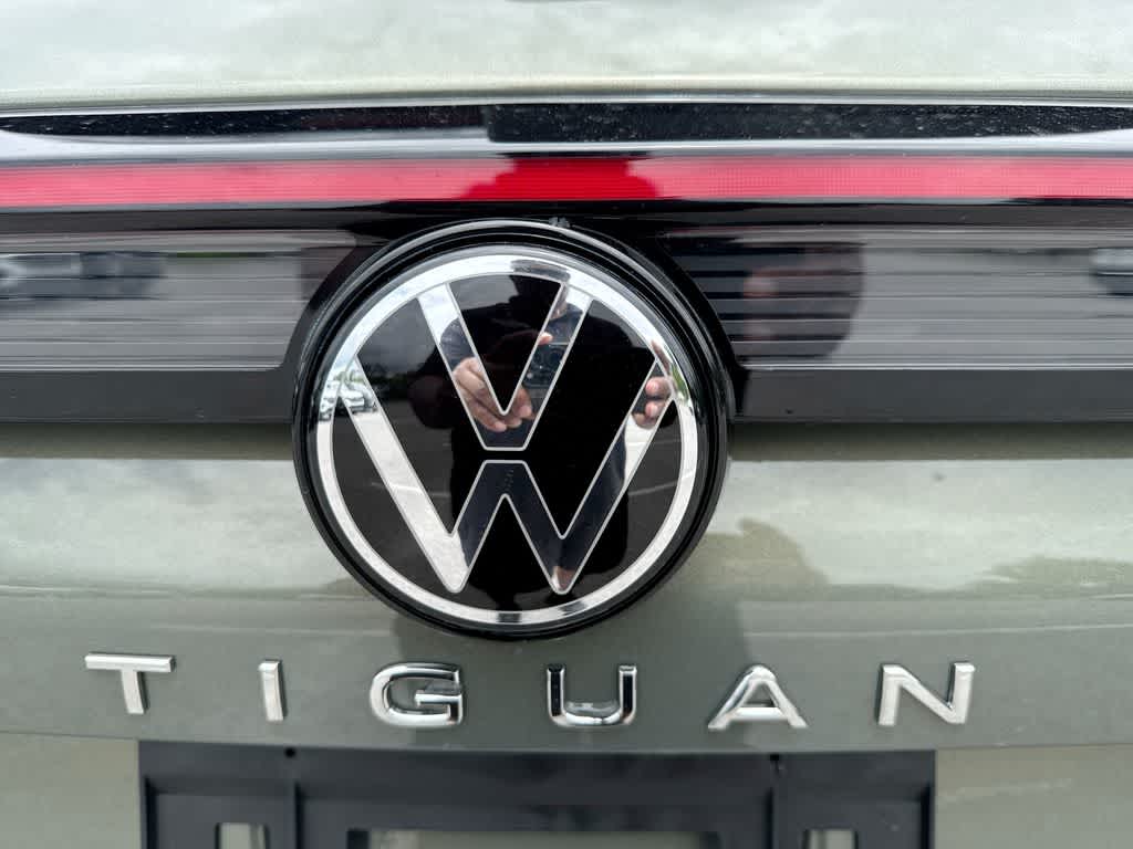 2026 Volkswagen Tiguan SEL R-Line Turbo