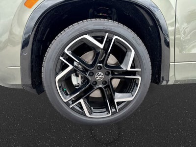 2026 Volkswagen Tiguan SEL R-Line Turbo