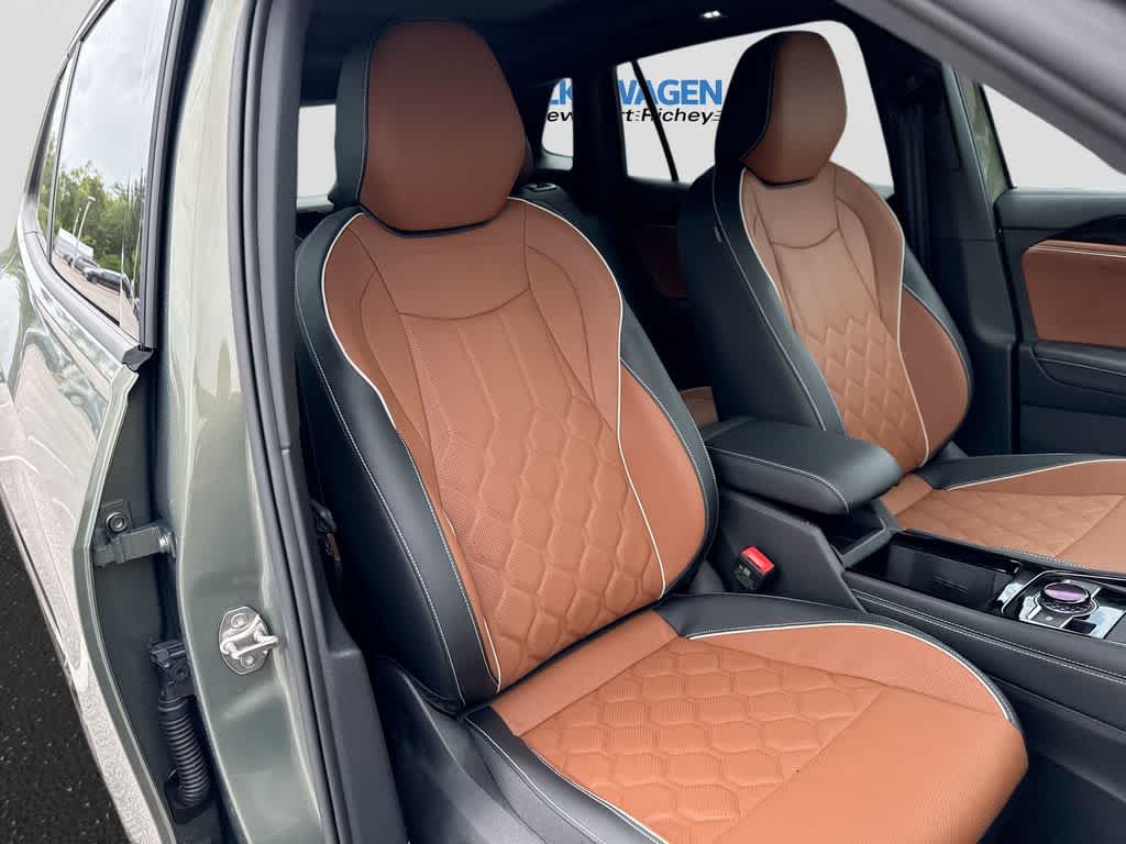 2026 Volkswagen Tiguan SEL R-Line Turbo