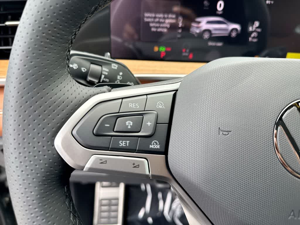 2026 Volkswagen Tiguan SEL R-Line Turbo