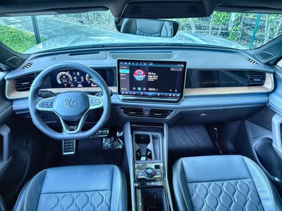 2026 Volkswagen Tiguan SEL R-Line Turbo