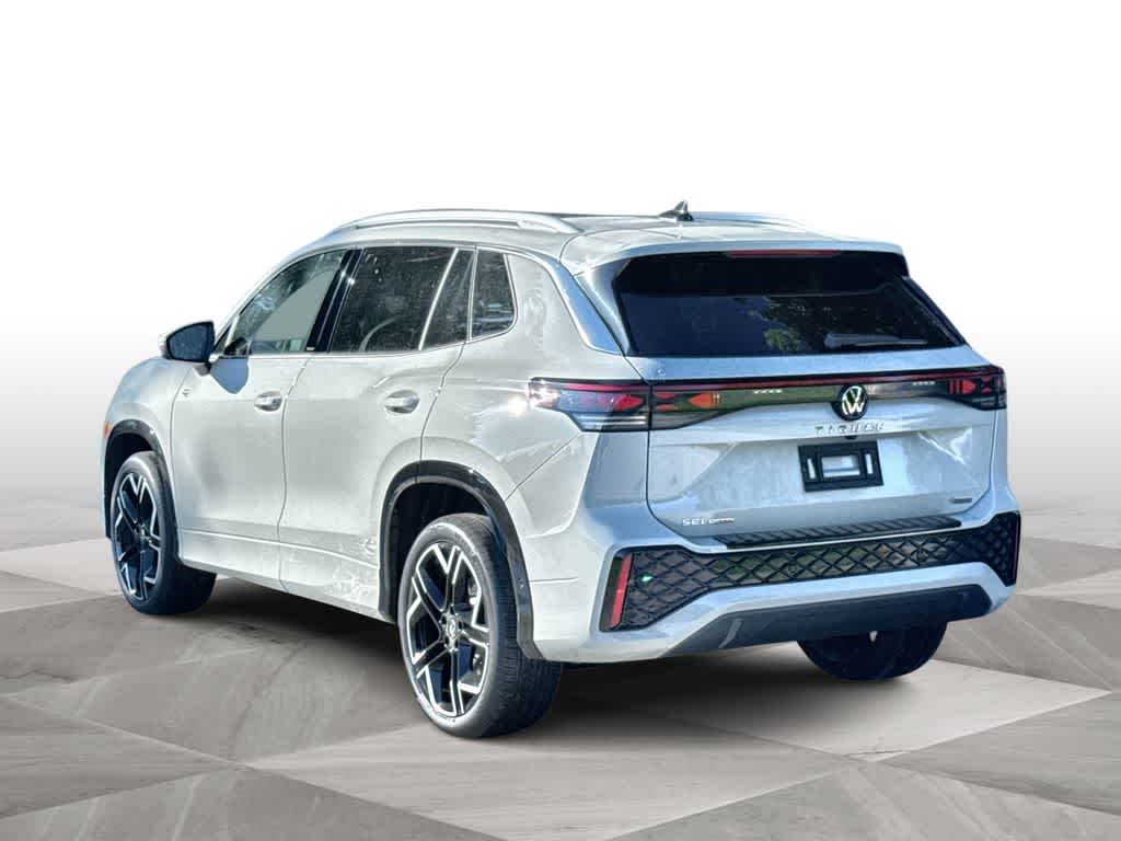 2026 Volkswagen Tiguan SEL R-Line Turbo