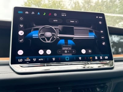 2026 Volkswagen Tiguan SEL R-Line Turbo