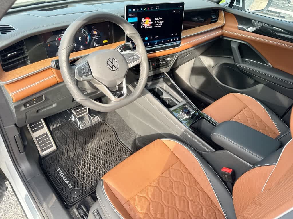2026 Volkswagen Tiguan SEL R-Line Turbo