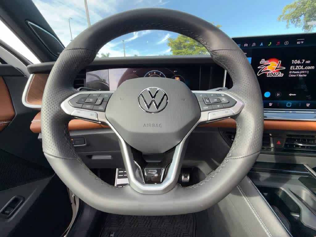 2026 Volkswagen Tiguan SEL R-Line Turbo