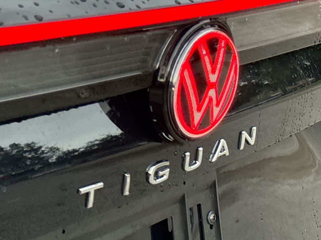 2026 Volkswagen Tiguan SEL R-Line Turbo
