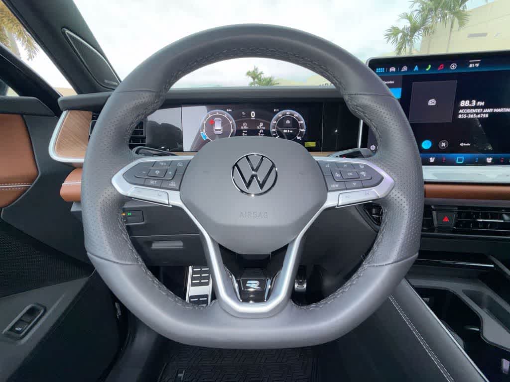 2026 Volkswagen Tiguan SEL R-Line Turbo