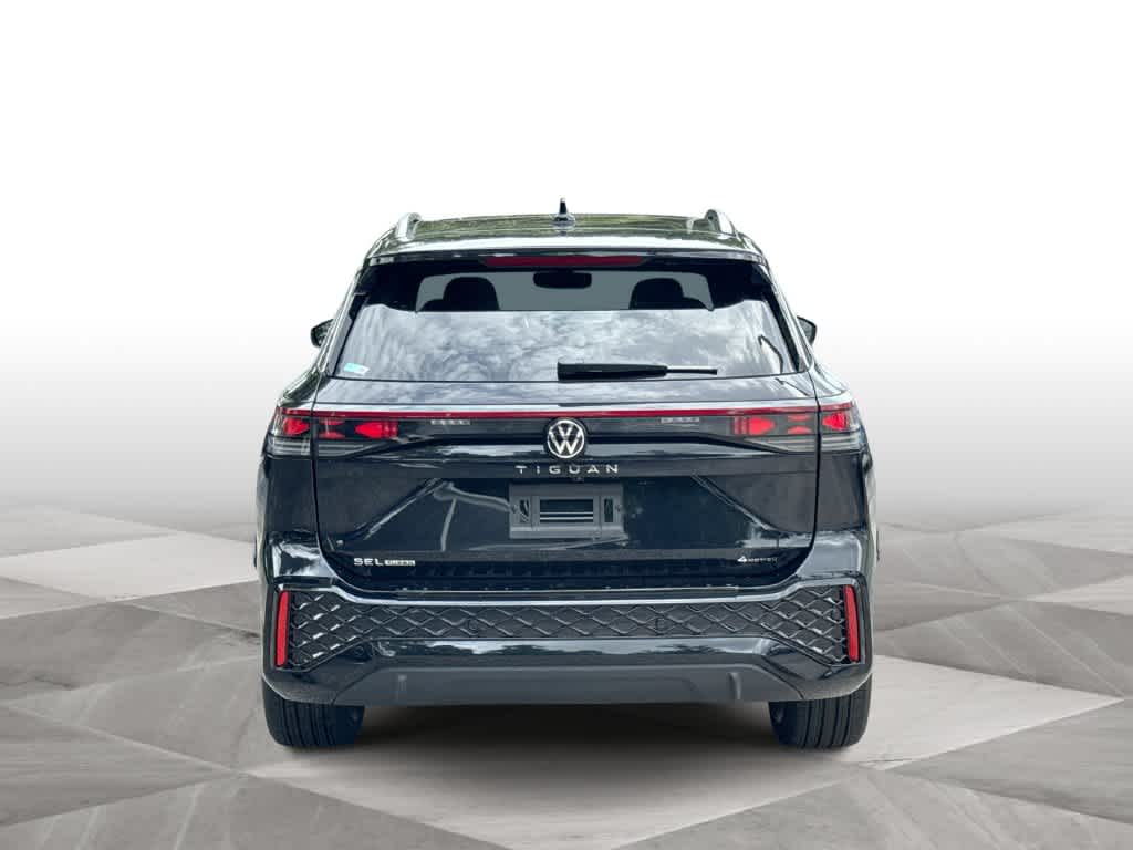 2026 Volkswagen Tiguan SEL R-Line Turbo