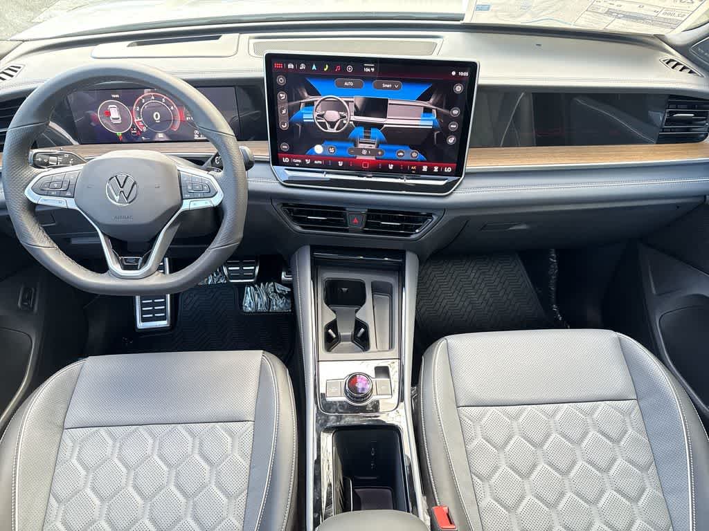 2026 Volkswagen Tiguan SEL R-Line Turbo