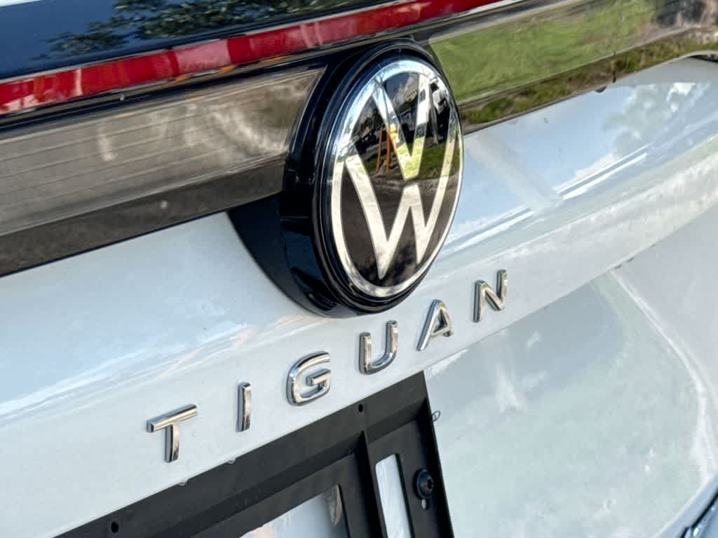 2026 Volkswagen Tiguan SEL R-Line Turbo