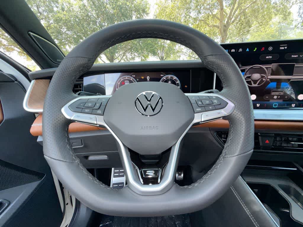 2026 Volkswagen Tiguan SEL R-Line Turbo