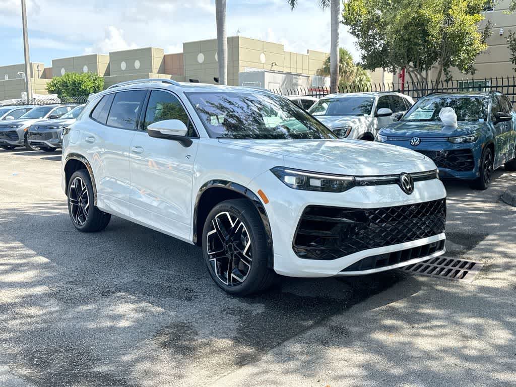 2026 Volkswagen Tiguan SEL R-Line Turbo