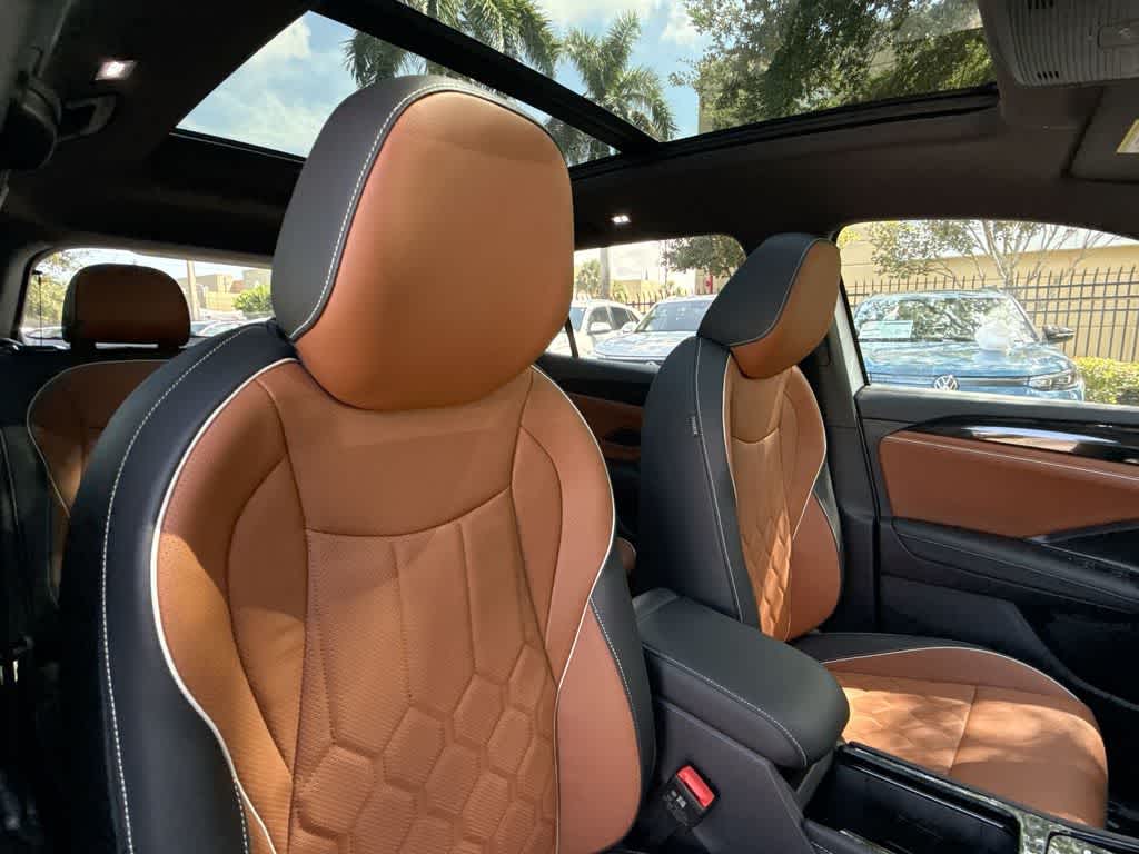 2026 Volkswagen Tiguan SEL R-Line Turbo