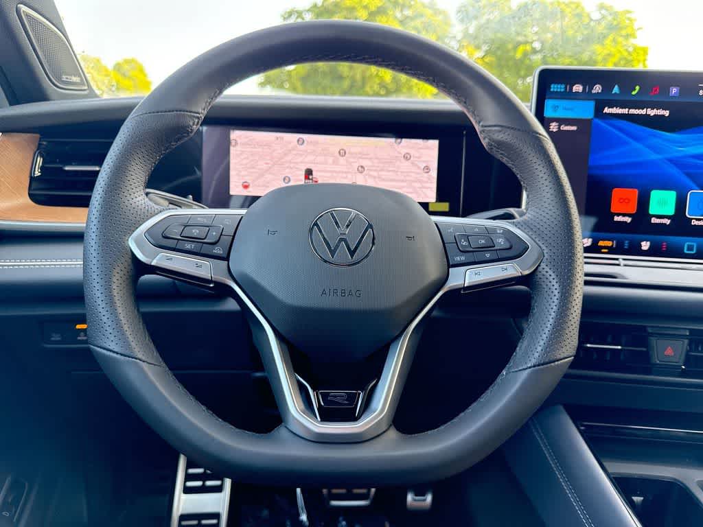 2026 Volkswagen Tiguan SEL R-Line Turbo