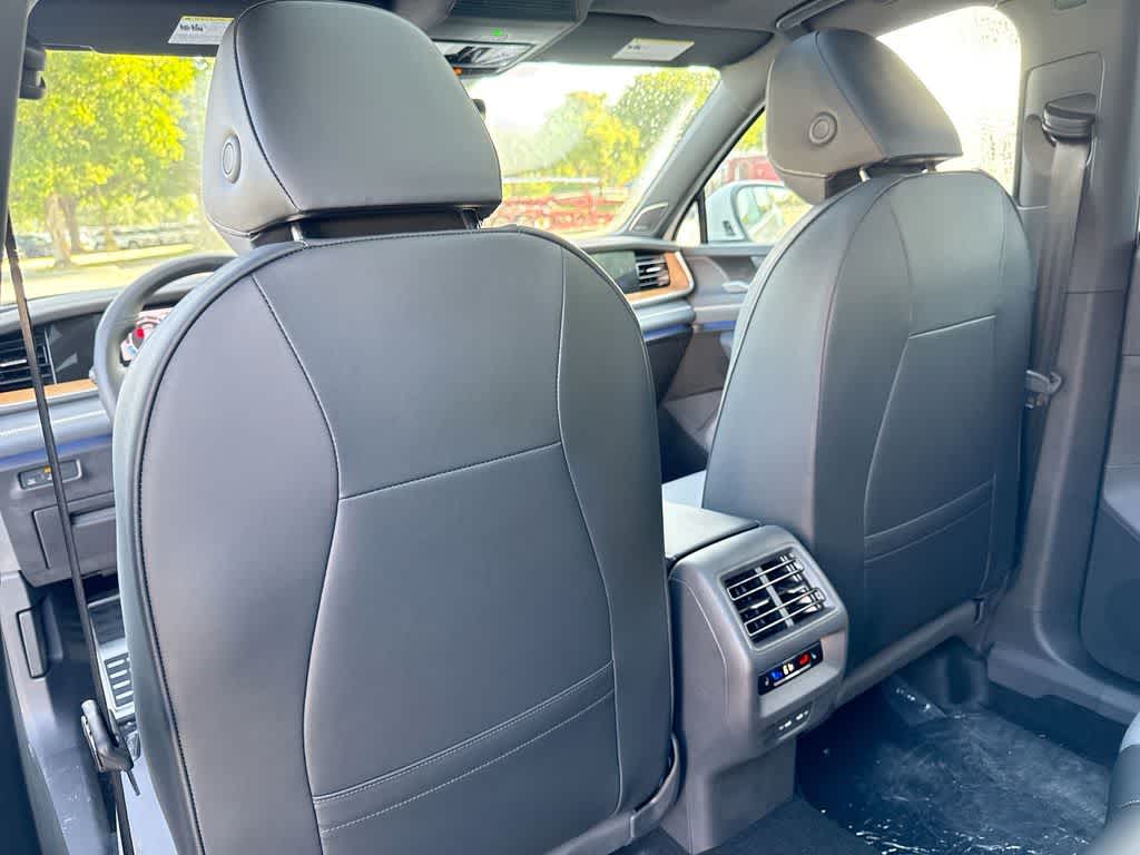 2026 Volkswagen Tiguan SEL R-Line Turbo