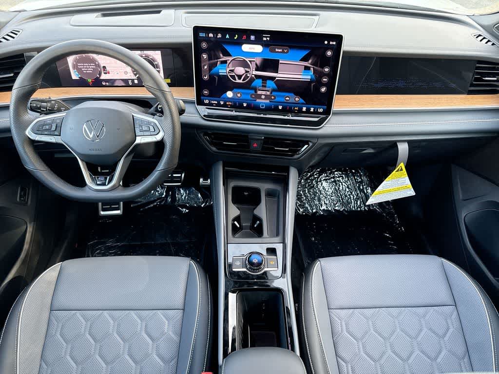 2026 Volkswagen Tiguan SEL R-Line Turbo