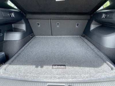 2026 Volkswagen Tiguan SEL R-Line Turbo