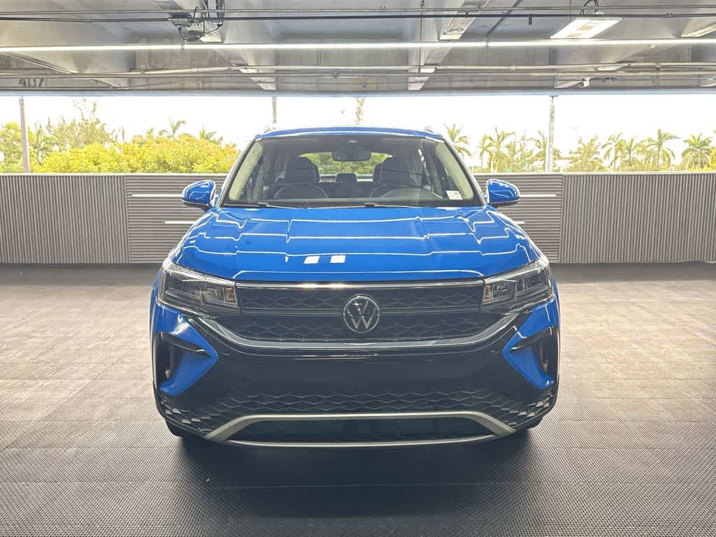 2024 Volkswagen Taos SE