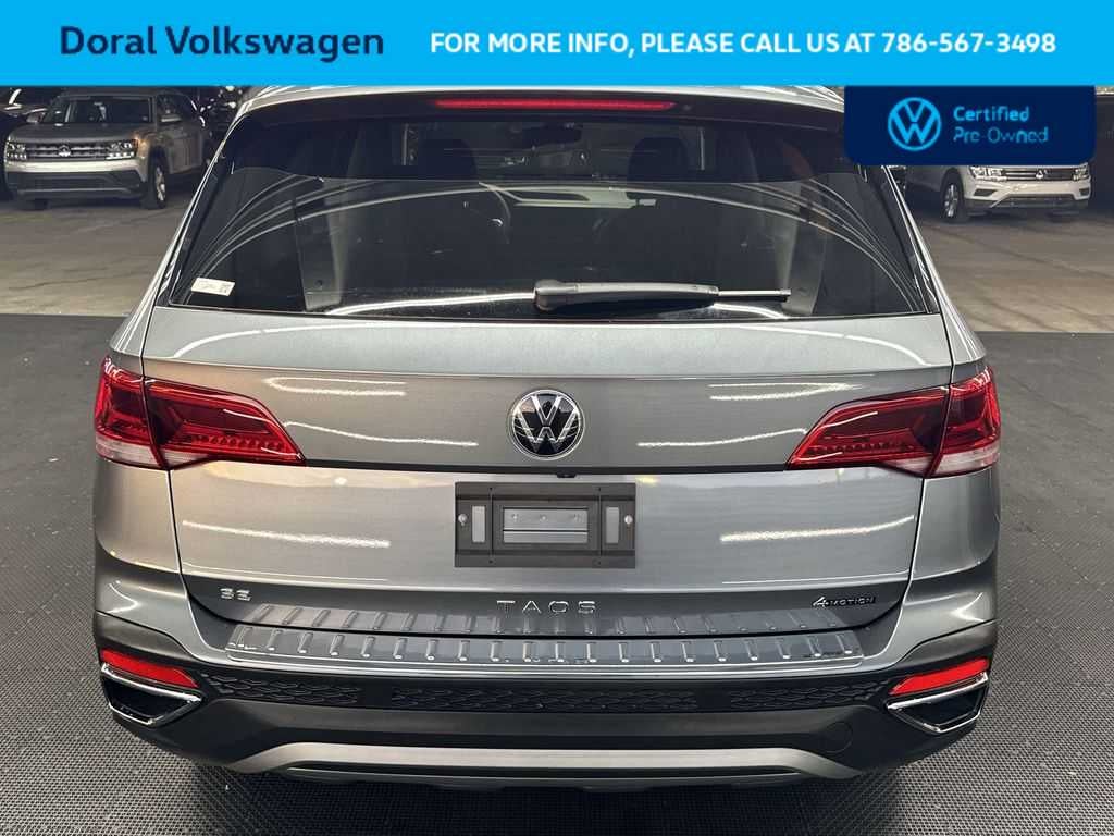 2024 Volkswagen Taos SE