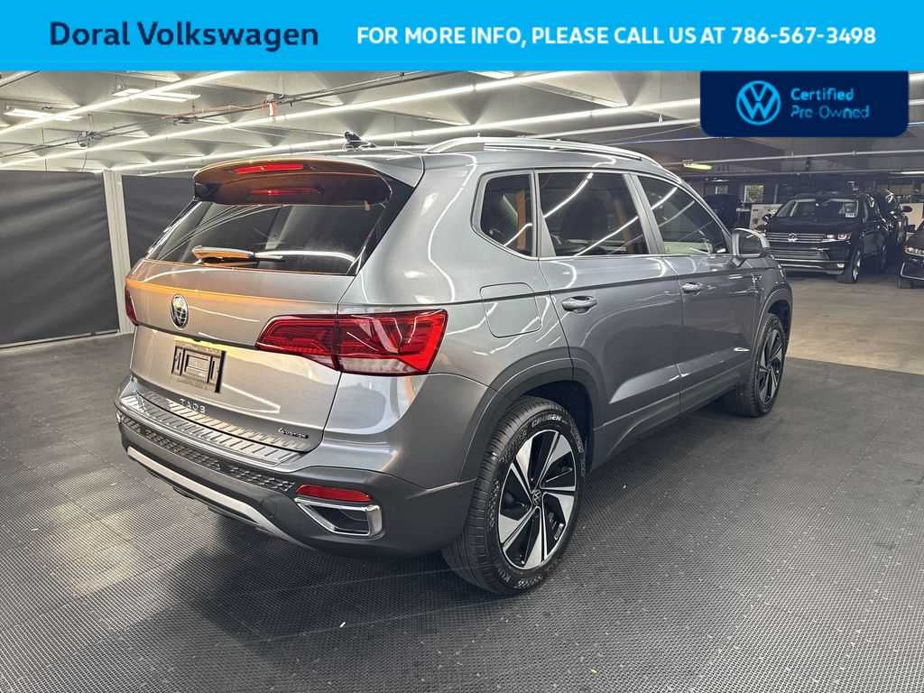 2024 Volkswagen Taos SE