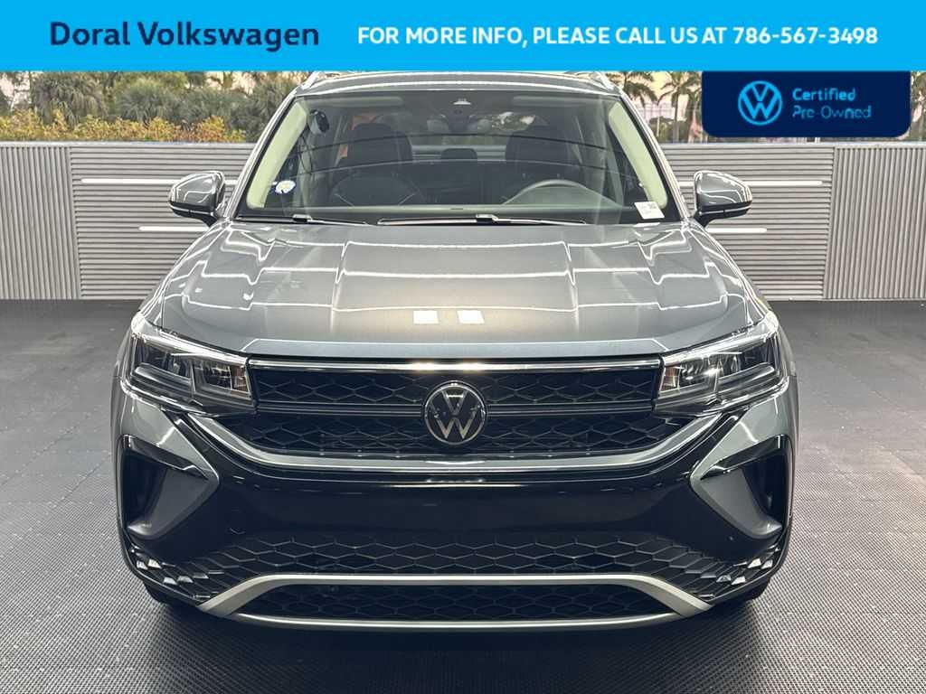 2024 Volkswagen Taos SE