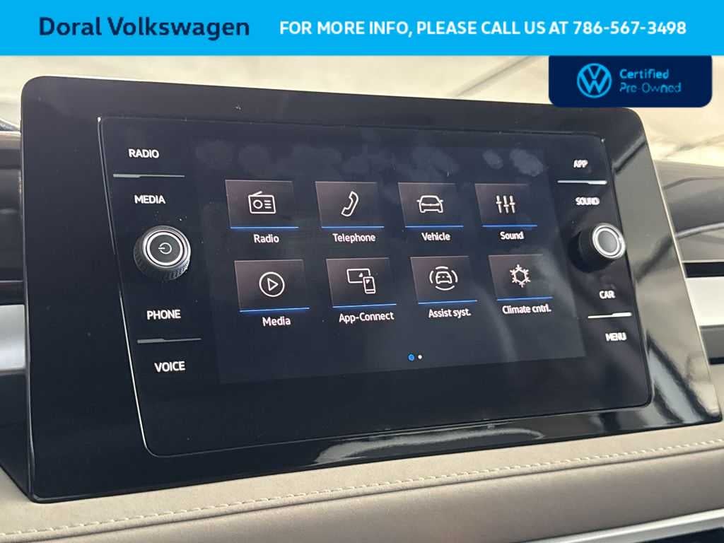 2025 Volkswagen Taos SE