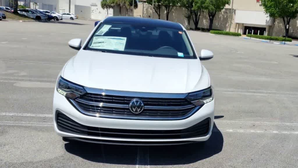 2024 Volkswagen Jetta SE