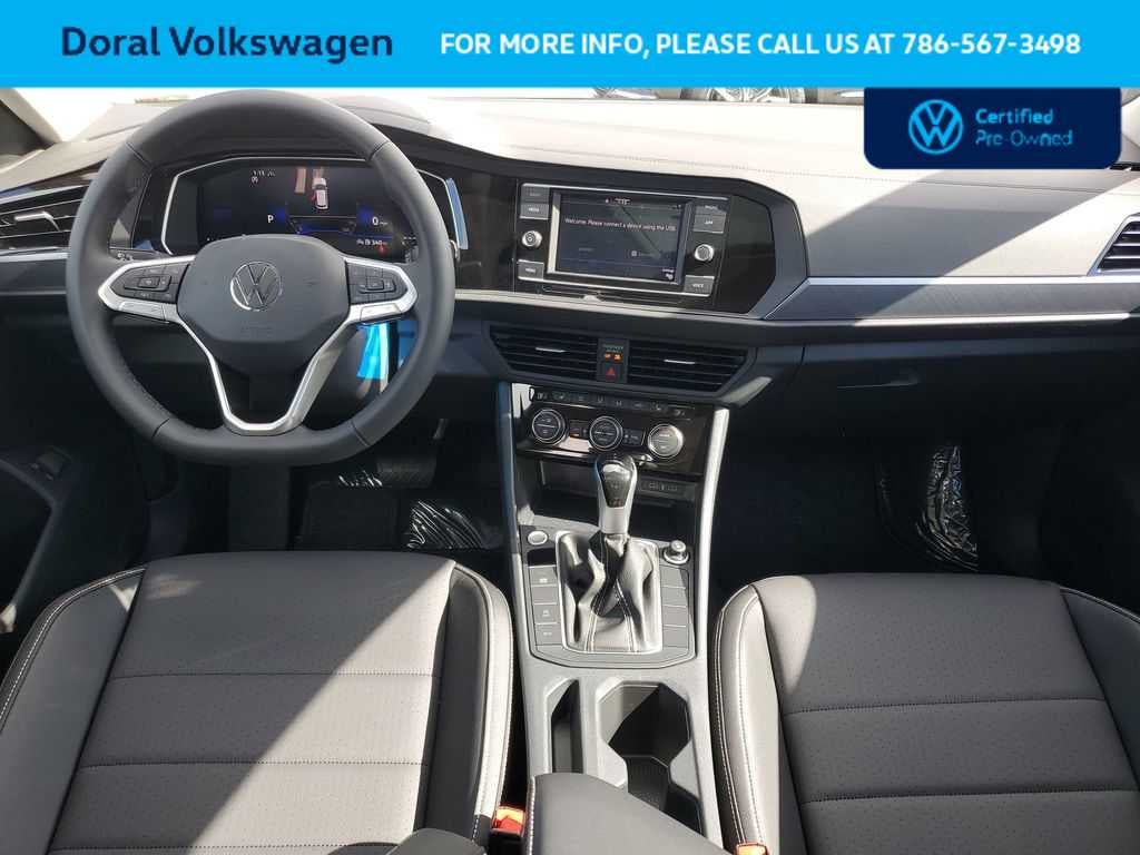 2024 Volkswagen Jetta SE