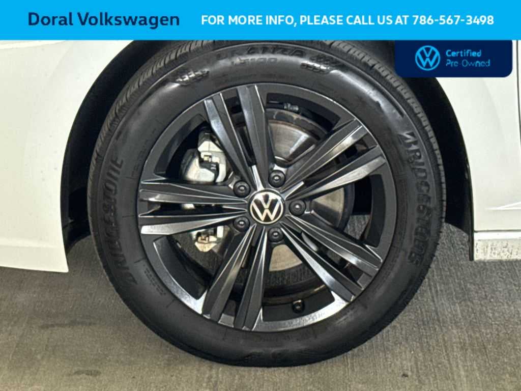 2024 Volkswagen Jetta SE