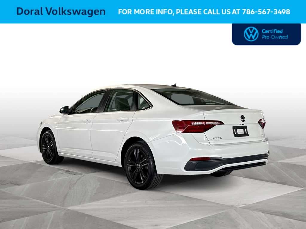 2024 Volkswagen Jetta SE