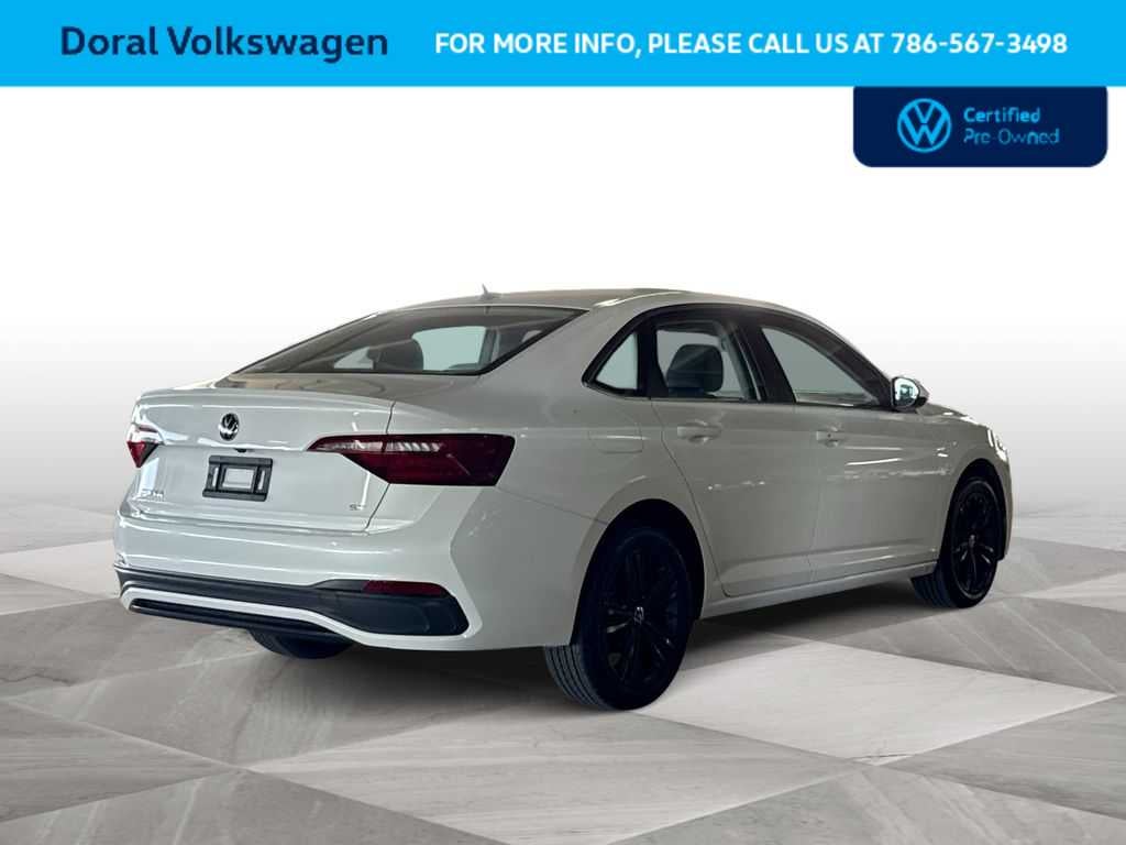 2024 Volkswagen Jetta SE