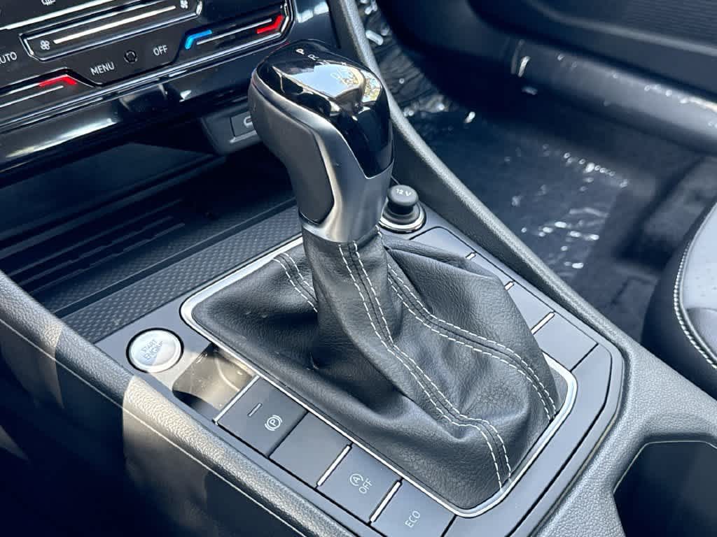 2027 Volkswagen Jetta SE