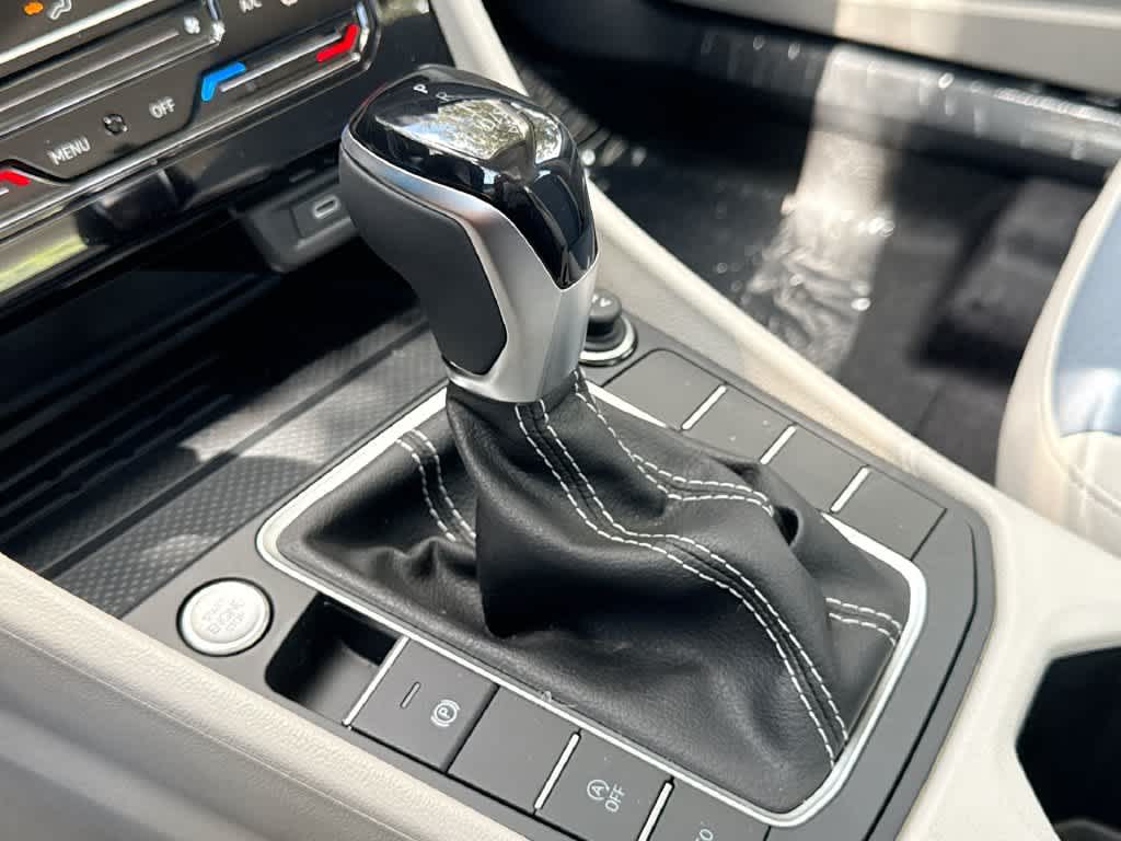 2027 Volkswagen Jetta SE