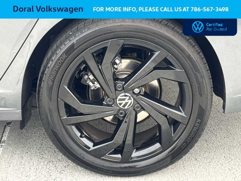 2025 Volkswagen Jetta SE