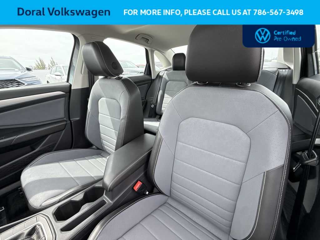 2025 Volkswagen Jetta SE