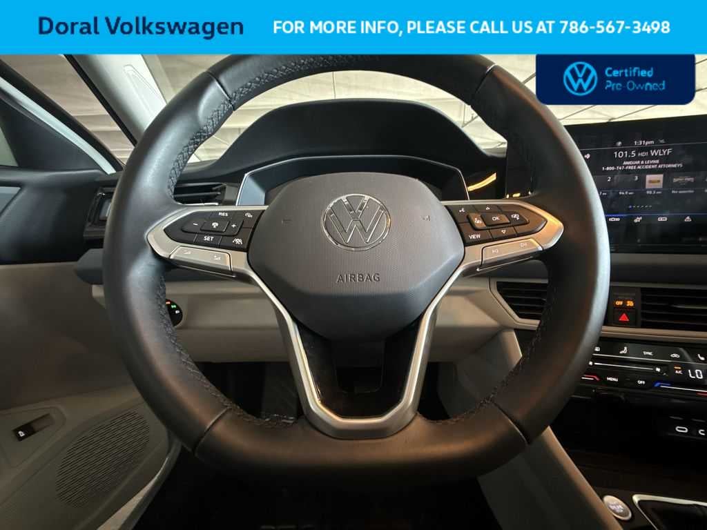 2025 Volkswagen Jetta SE