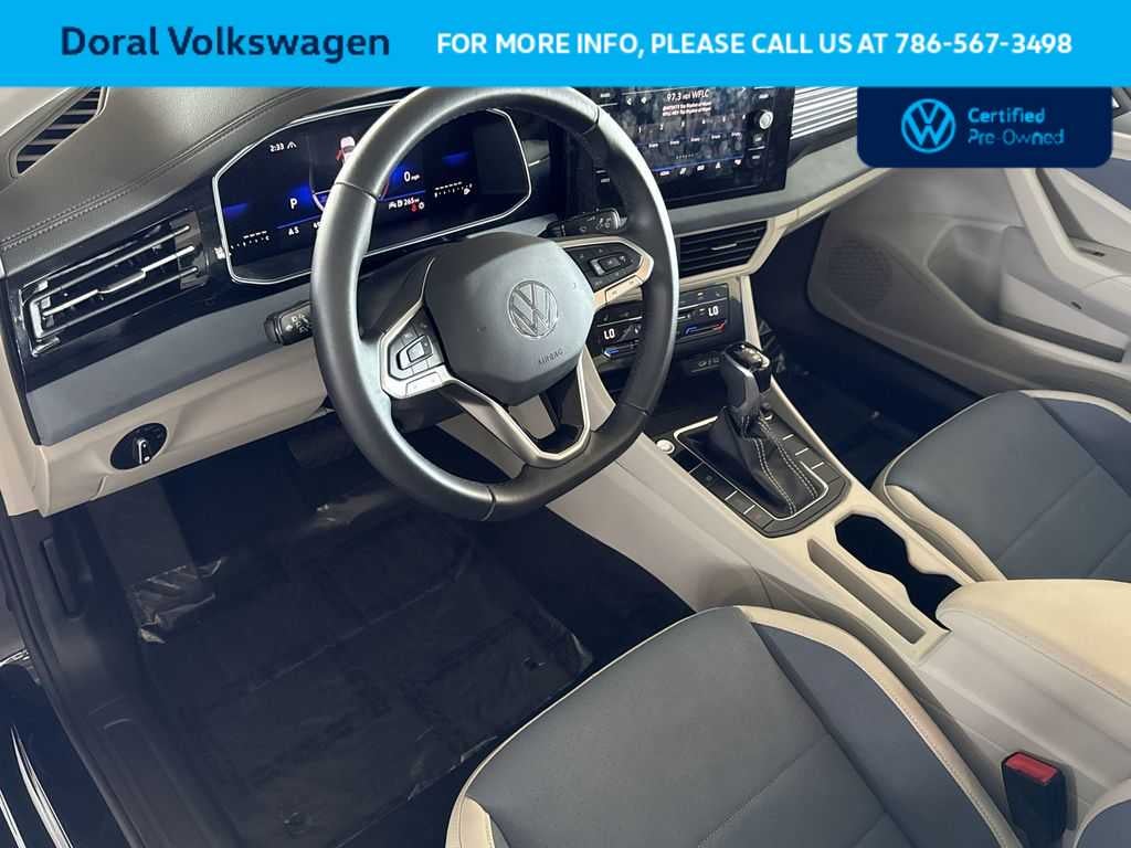 2025 Volkswagen Jetta SE