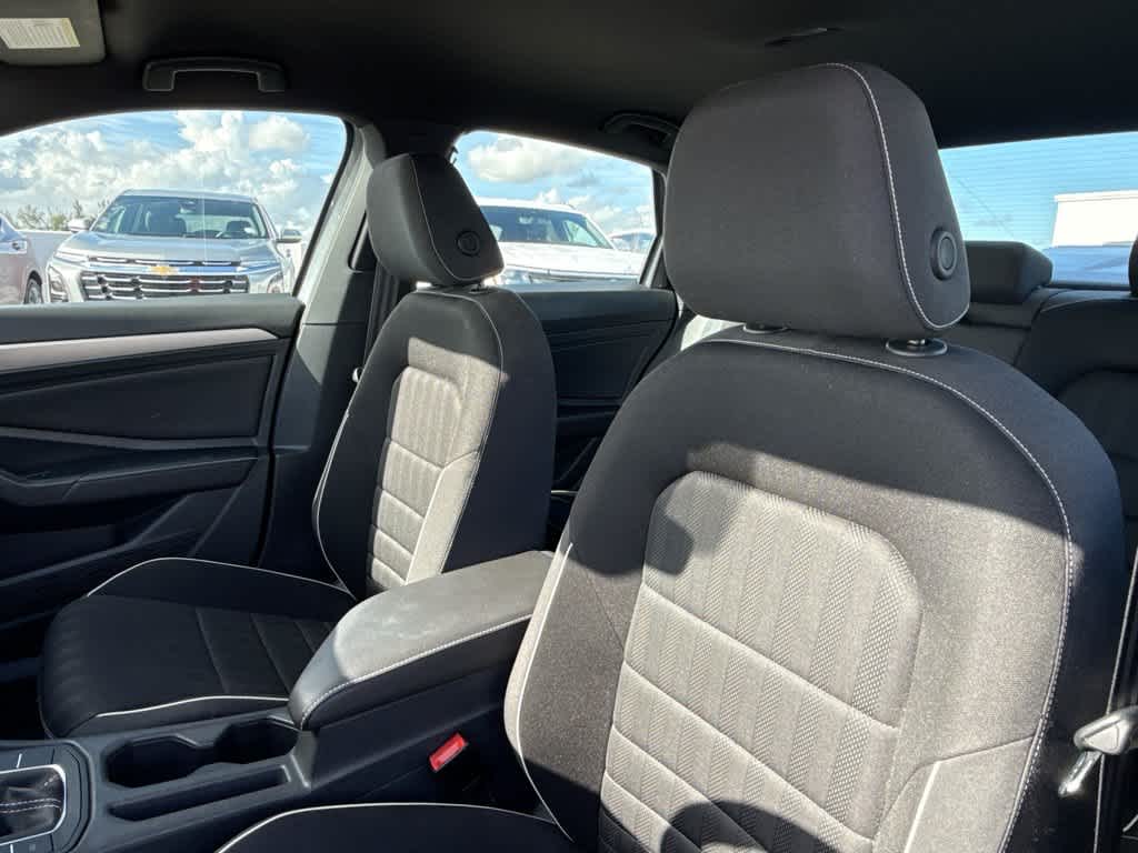2023 Volkswagen Jetta Sport