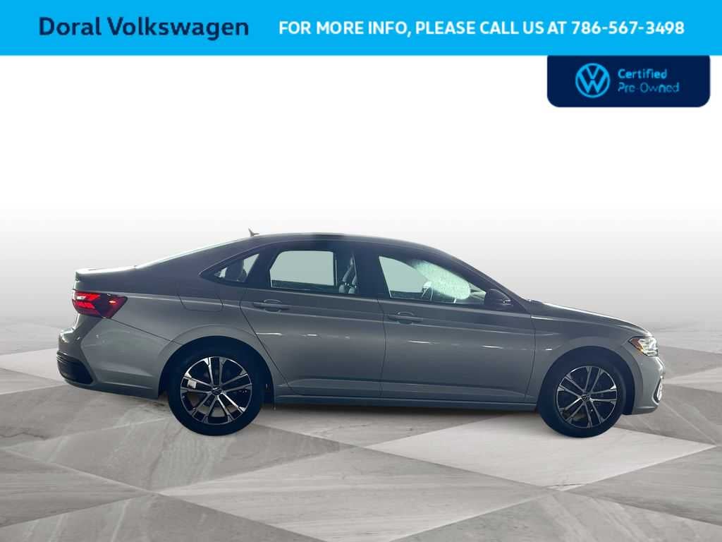 2023 Volkswagen Jetta Sport