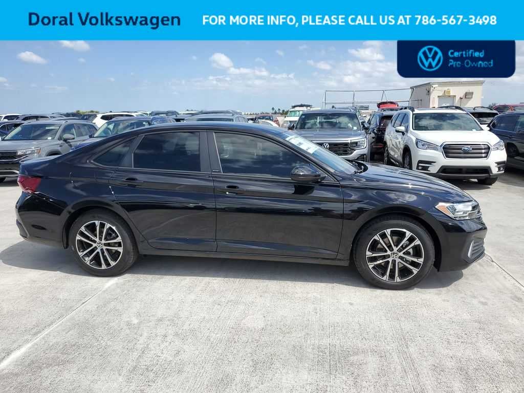 2024 Volkswagen Jetta Sport
