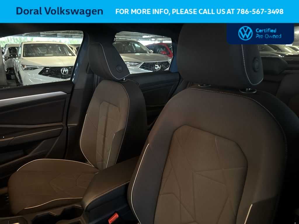 2025 Volkswagen Jetta Sport