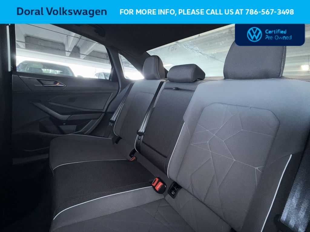2025 Volkswagen Jetta Sport