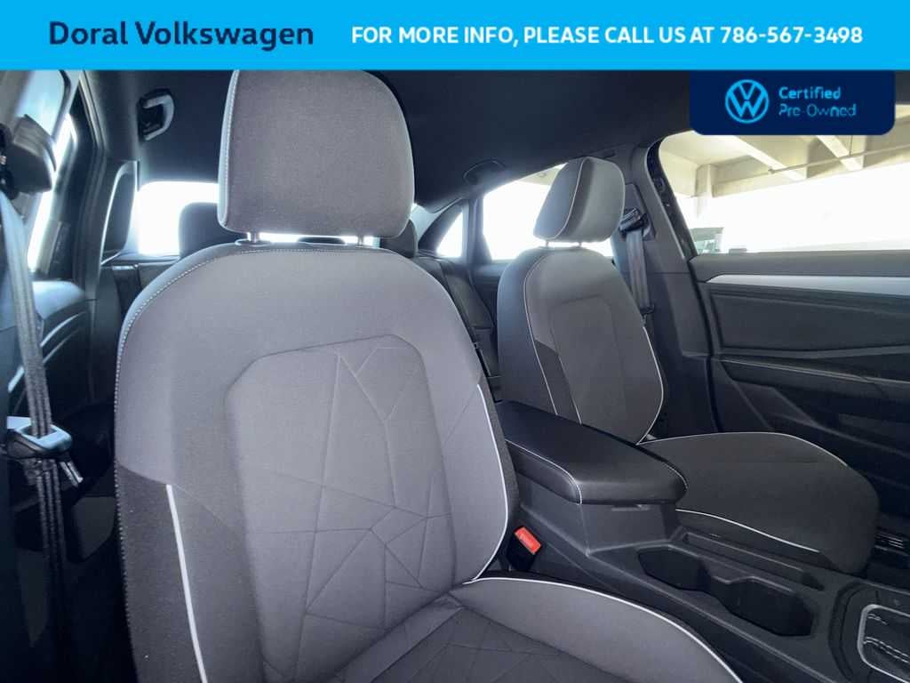 2025 Volkswagen Jetta Sport