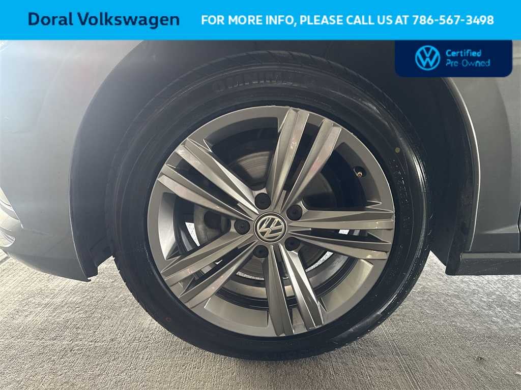 2019 Volkswagen Jetta R-Line