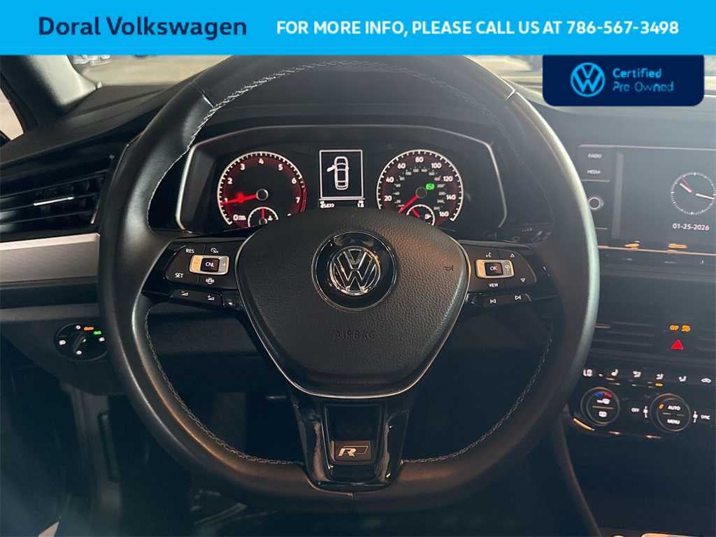 2019 Volkswagen Jetta R-Line