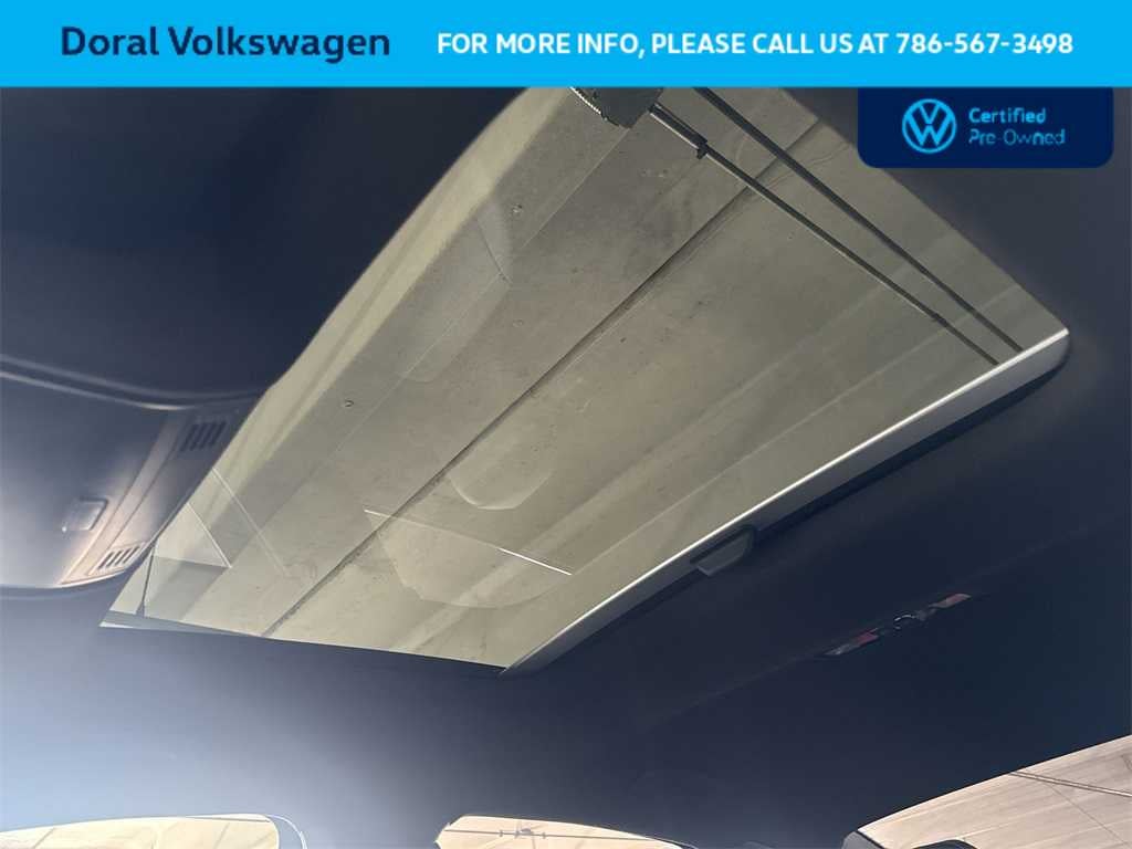 2019 Volkswagen Jetta R-Line