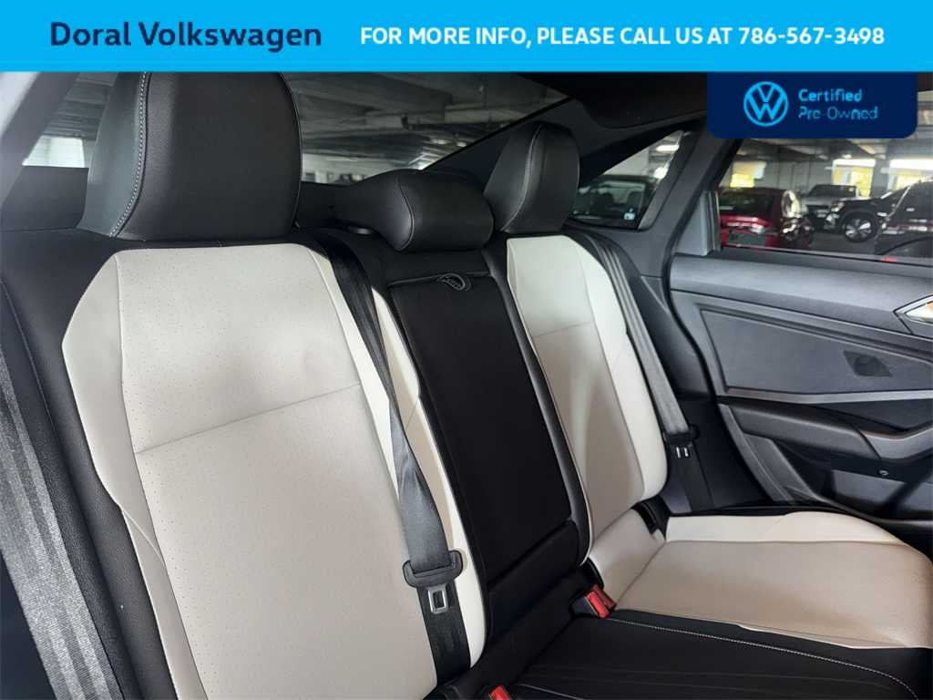 2019 Volkswagen Jetta R-Line