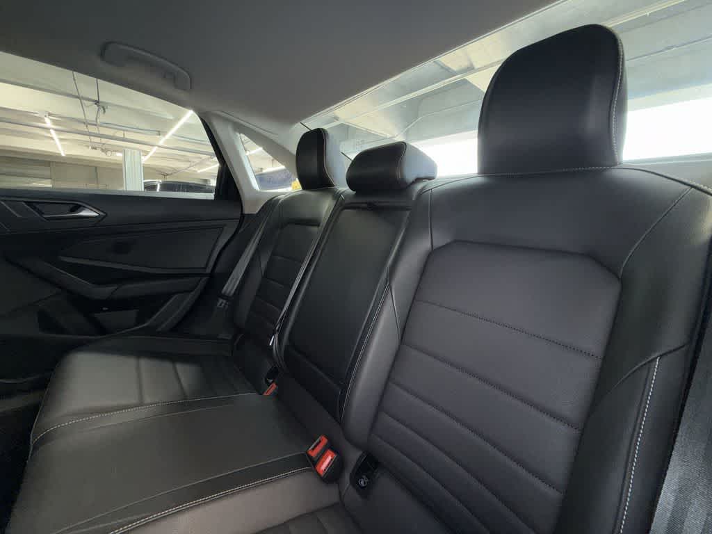 2022 Volkswagen Jetta SE