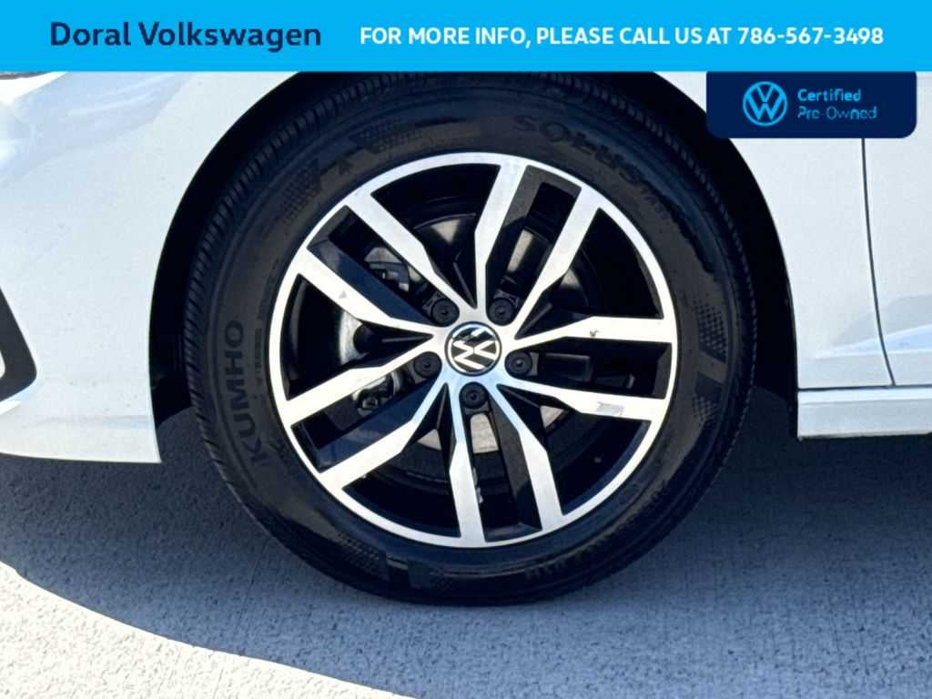 2025 Volkswagen Jetta SE